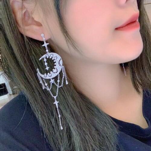 Xin JIU NAI Earrings With Stones