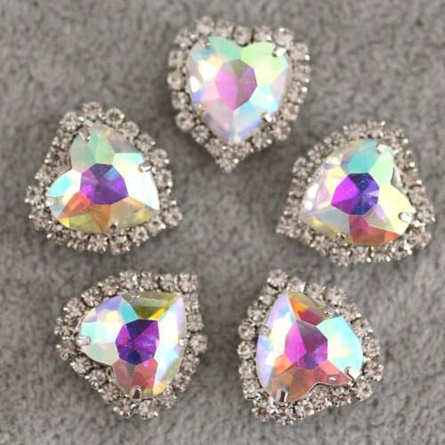 20pcs Heart Shape 18mm Mix Color Sew On Rhinestone With Claw Setting Silver Crystal rhinestone Button With Holes For Clothing