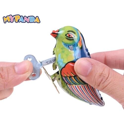 Vintage Magpie Tin toy Classic Clockwork Mechanical Wind Up Bird Tin Toy For Adult Kids Collectible Gift
