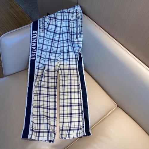 2021 spring and summer new womens Plaid wide leg pants have both leisure and retro feeling, which is very fashionable