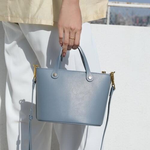 2021 Genuine Leather Classic Shoulder Bag For Women New High Quality Messenger Bags Brands Designer Handbag Texture Ladies Totes