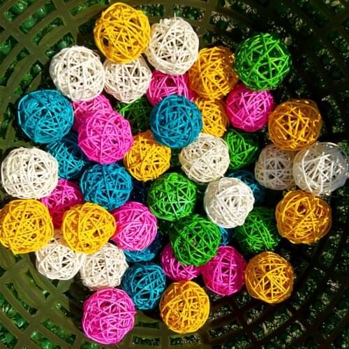 1PCS Random Color 1.18in Parrot Natural Vine Ball Bite-resistant Bird Chew Ball Parrot Rattan Ball Legendog Small Animal Toy