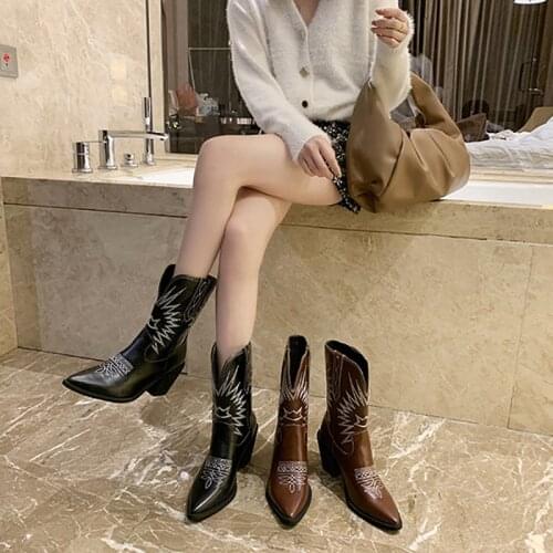 Women Punk Modern Mid-heel Shoes Fashion Autumn Winter Vintage Square Heel Embroidered Boots Comfortable Designer Botas De Mujer