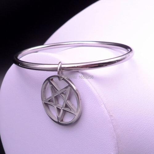Wholesale price Stainless Steel Smooth cuff bangle Pentagram satanic worship Charms Bracelet Fashion Jewelry 2.68