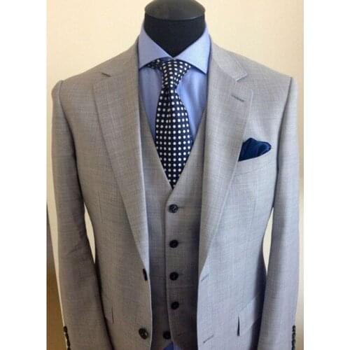 Custom Made Groomsmen Light Grey Groom Tuxedos Notch Lapel Men Suits Wedding Best Man Blazer ( Jacket+Pants+Vest+Tie ) C449