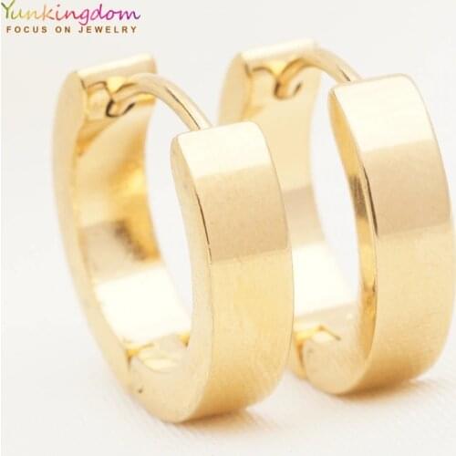Yunkingdom simple small hoops gold-color stainless steel earrings for women orecchini cerchio UE0322