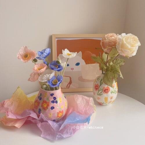 Manual hand-painted ceramic vase Desktop furnishing articles flower vase lovely vase furnishing articles