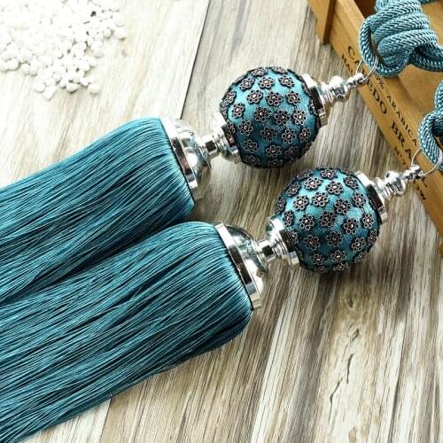 One pair tieback spinning plum flower curtain decorative bandage hanging ball buckle rope tassel curtain Straps tie tape M215