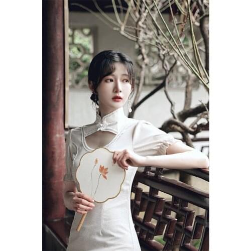 Chinese Elegant Qipao Dress Hollow Out Short Sleeve Mini A-Line Skirt 2021 Oriental Temperament Evening Cheongsam Dresses 2021