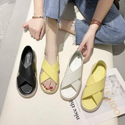 Leisure Sandsls Women 2020 Summer new Fashion Non-slip Soft bottom Wear two Pregnant mother Solid Shallow Cover Heel Slip-On PU