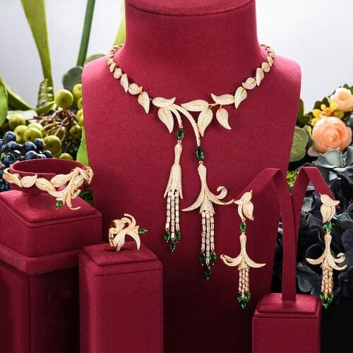 4PCS iced out bling hip hop women jewelry Set Tennis Chain with CZ Miami Cuban Link Chain Trendy Flowers Charms choker necklace