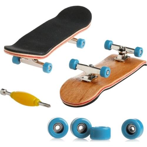 AUKUK Skateboards For Boys