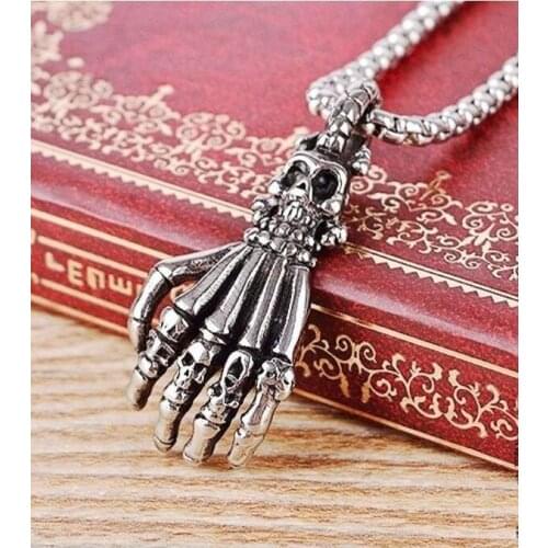 For Punk Death Rock Cosplay Show Stage Skull Hand Pattern Alloy Pendant Jewelry Stainless Steel Necklace Accessories