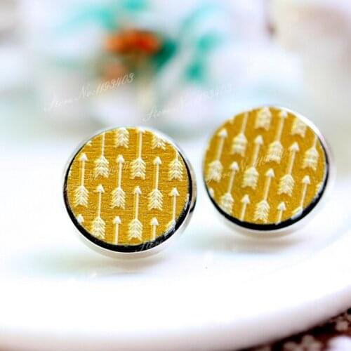 10pcs No holes Unique 3D Arrow Embossed 16mm Round Coloured Drawing pattern Laser Cut wood Cabochon beads DIY