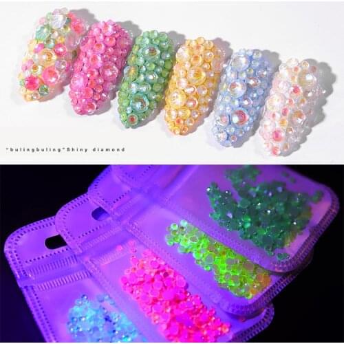 Wholesale 1440pcs ss6-ss30 Non Hotfix Luminous Rhinestone Glitter Glass Gem 3D Charm Flatback Flash Stone for Nail Art 3d Nails