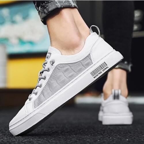 2021 Spring Breathable White All-match Men Sneakers Lace-Up Lightweight Flat Fashion White Shoes Casual Man Footwear Sneakers