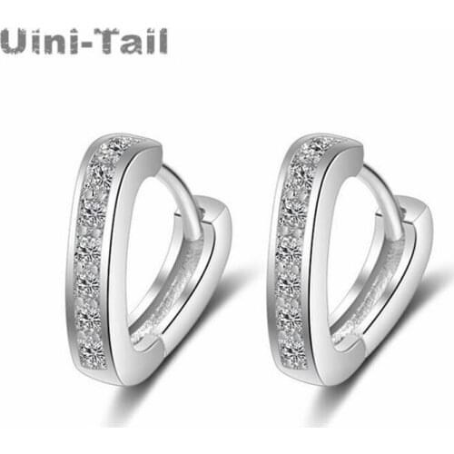 Uini-Tail new 925 sterling silver hot single row micro-set V-shaped heart-shaped earrings female Korean temperament wild earring