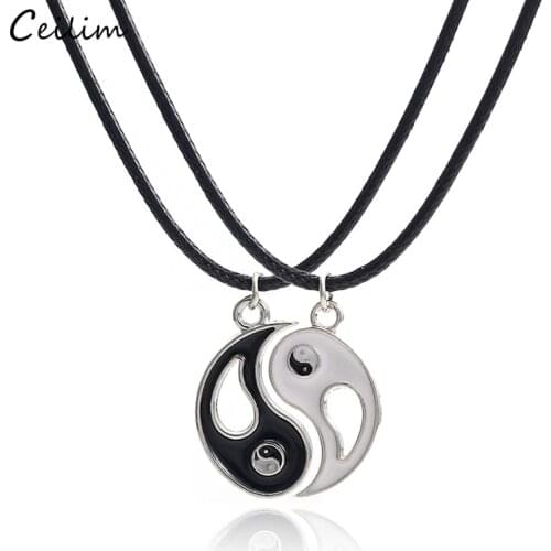 2021 New Couple Necklace Black White Enamel Tai Chi Yin Yang Pendant Necklace Fashion Leather Chain Jewelry Lovers Gifts