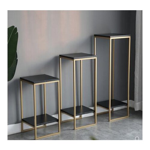 Nordic pattern iron art is aureate and light and luxurious and contracted domestic sitting room interior adornment wears green p