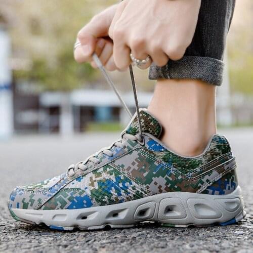 Camouflage quick-drying breathable wading shoes mens quick-drying non-slip upstream sports shoes womens sports wear-resistant