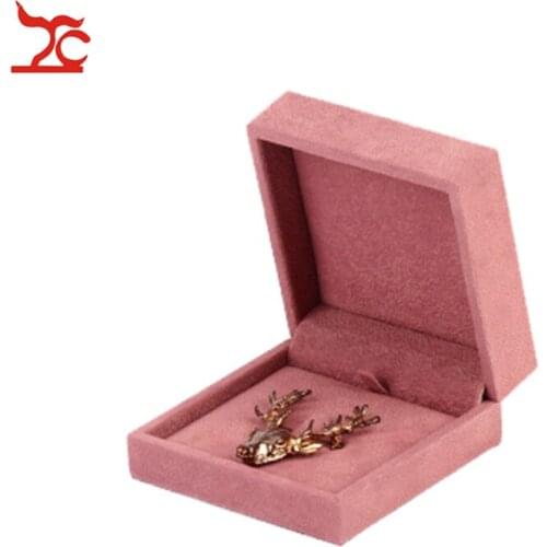Square Velvet Brooch Jewelry Packaging Box Diamond Ring Jewelry Storage Gift Box Brooch Jewellery Organizer Container Boxes