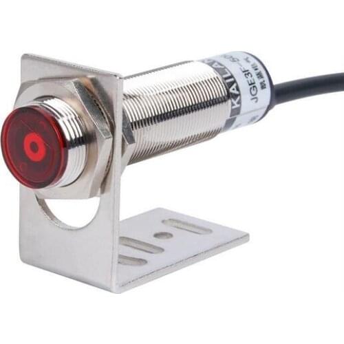 Photoelectric switch E3F1-3DP1 E3F-3L dc type three line the PNP normally open correlation M12