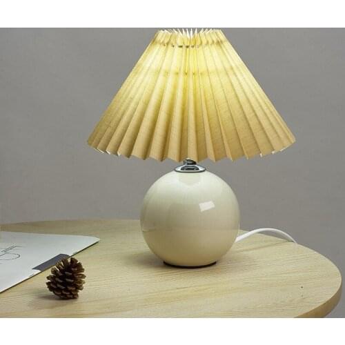 Korean Vintage Ceramic Table Lamp Fold Pleated Fabric Desk Lamps for Living Room Japanese Stand Light Bedroom Lamp Home Decor