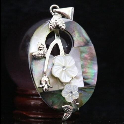 Charms natural black abalone shell oval shape pendant 30*44mm carved white flower fit chain necklace findings accessories B1123