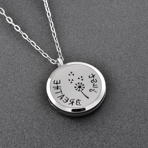 Ijp0177 (Free Pads) Women Fashionable Patterns Flower Perfume Essential Oil Diffuser Pendant Necklace