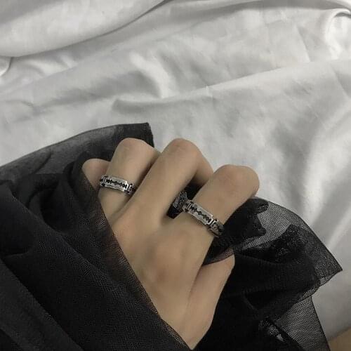 Creative Cool Vintage Blade Rings for Women Men Lovers Punk Hip Hop Stainless Steel Tail Ring Statement Party Jewelry Gifts