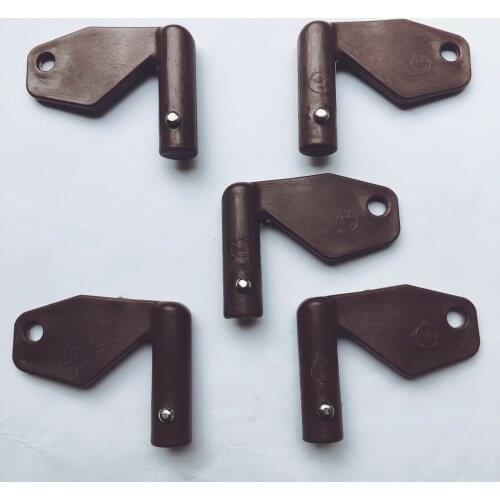 5pc Keys Fit For Volvo Equipment Battery Isolator Disconnect Double Prong 8157766