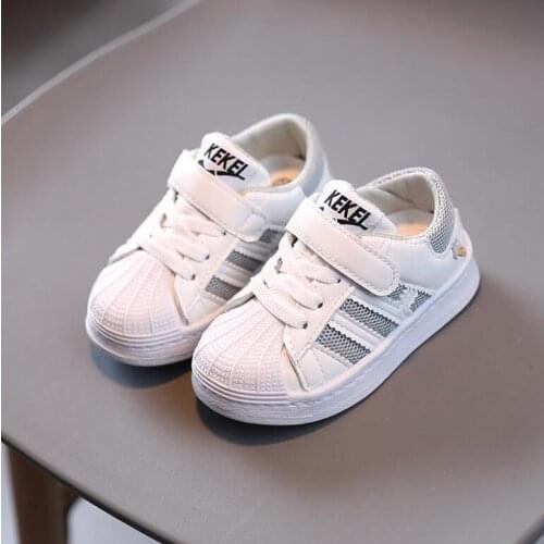 New Kids Sandals Summer LED WIth Light Flash Sandals Beach Leather Sandals Children Cute Shoes Anti-skid