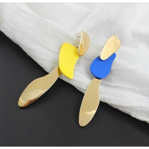 New Irregular Color Matching Pendant Earrings Exaggerated Spring and Summer Asymmetrical Paint Earrings Fashion Trend Jewelry