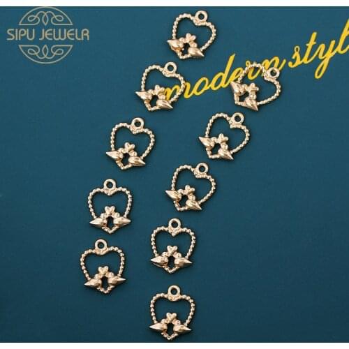 10Pcs Golden Alloy Sweet Heart Shape Charms 18*15mm Vintage Metal Hearts Jewelry Charm Fit DIY Earrings Accessoires Wholesale