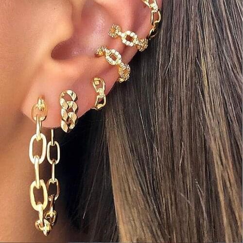 2021 Simple Unique Design Jewelry Fashion Elegant Women Cuban Link Chain Shape Hiphop Fashion Small Tiny Stud Earrings Wholesale