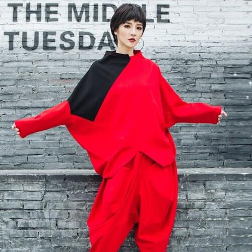 European and American fashion brand 2021 spring large bat sleeve irregular T-shirt Street personality color contrast stitching F