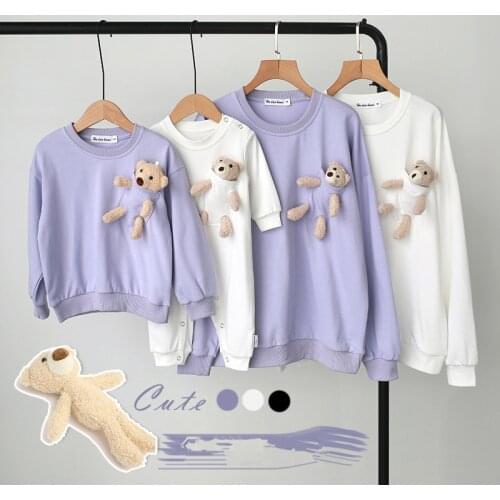 Family Matching Clothes 2021 Spring Casual Cartoon Pocket Bear Hoodies for Father Mother Son and Daughter Family Look Sweatshirt