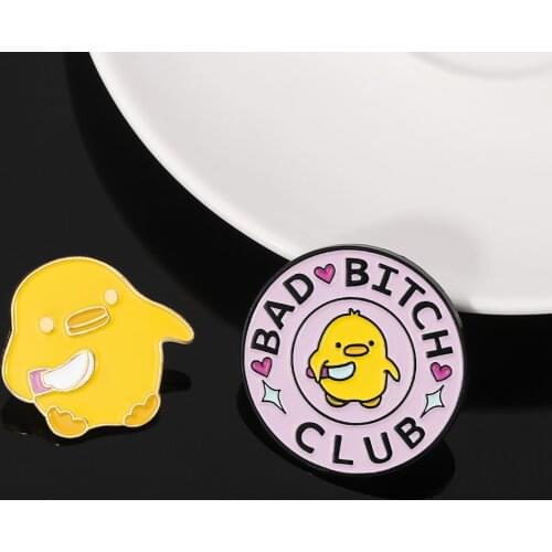 2020 Cute Cartoon Round Little Yellow Duck Enamel Pins Jewelry Brooches Denim Shirt Collar Badge Lapel Pins For Friends Gifts