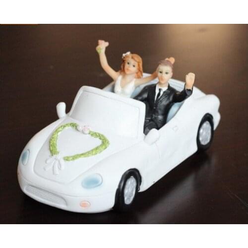 Free Shipping Driving To The Church Resin Wedding Cake Topper Bride and Groom topper Wedding Decoration Novelty