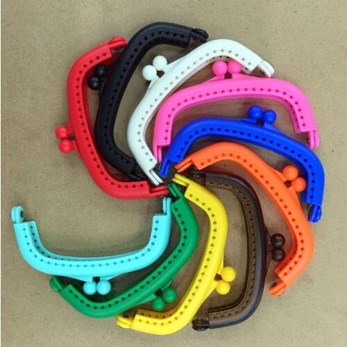 K213 Scrub resin Pinhole purse frame 8.5CM arc plastic frame DIY Handmade Bag Coin Purse 5pcs/lot