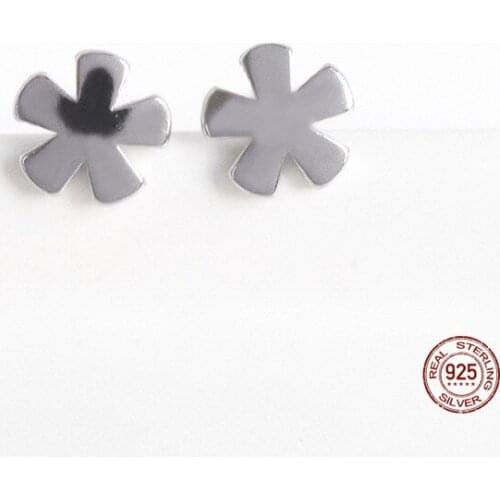 LKO INS New 2021 925 Sterling Silver Simplicity Petal Earrings For Women OL Trend Flowers Stud Earrings Jewelry Ornaments