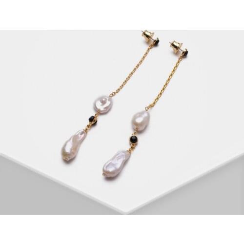 Amorita boutique Simple and long natural pearl drop earrings