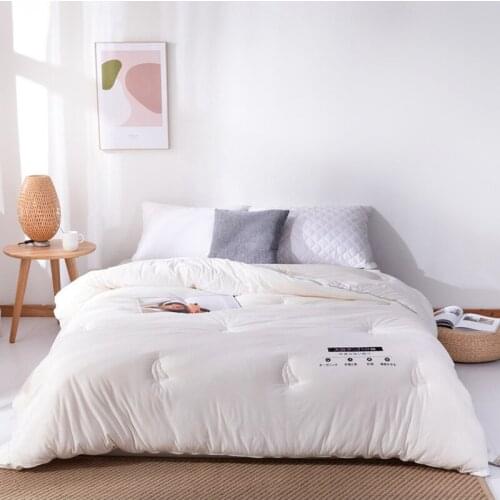 Chinese high quality 100% handmade winter quilts, white, pink, gray and blue oversize double quilts