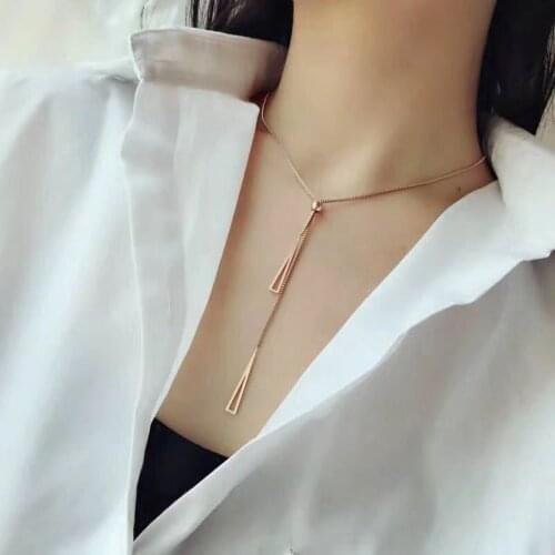 Korean fashion rose golden triangle tassel draw-out titanium steel anti-allergy durable necklace