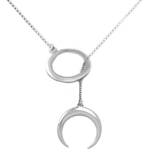 Horn and circle pendant in 925 silver. Comfortable jewel for daily use. Adjustable in various sizes