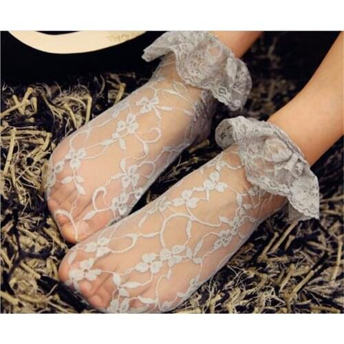 Women Transparent Princess Lace Short Loose Hollow Socks Cute Casual Spring Summer socks B766