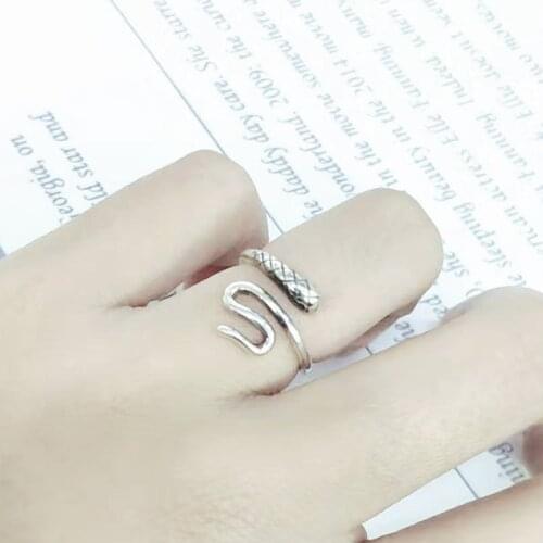 New Trendy Charm Snake Rings For Women Men Boho Knuckle Party Rings Punk Cocktail Jewelry Girls Gift anillos bijoux