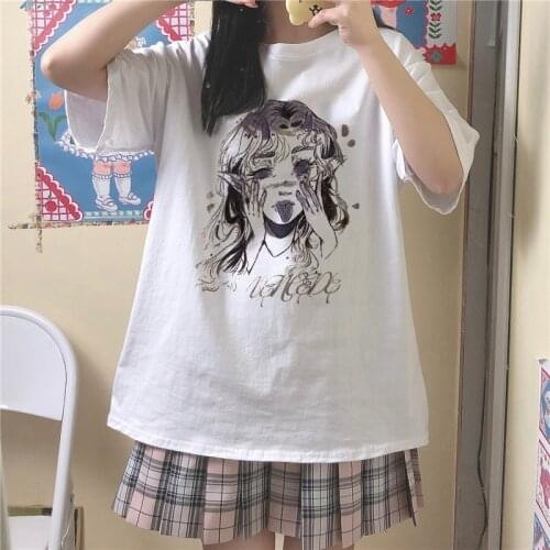 Vintage Devil Girl Print T-Shirt Women Goth Top Short Sleeve Tees Streetwear Fashion Kawaii Harajuku Anime Clothe Summer T-Shirt