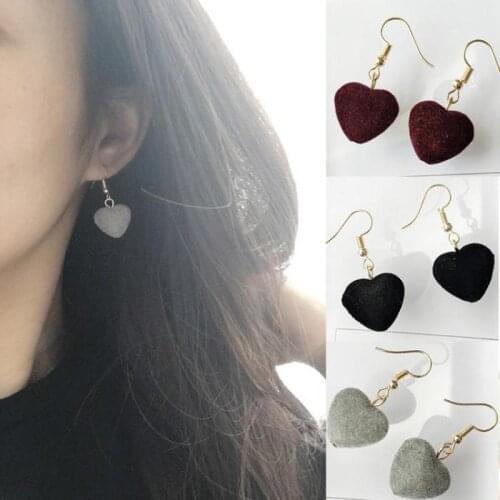 2017 New Retro Velvet Sweet Girl Geometric Love Hair Ball Earrings Jewelry Wholesale Oorbellen Voor Vrouwen Wedding Earrings