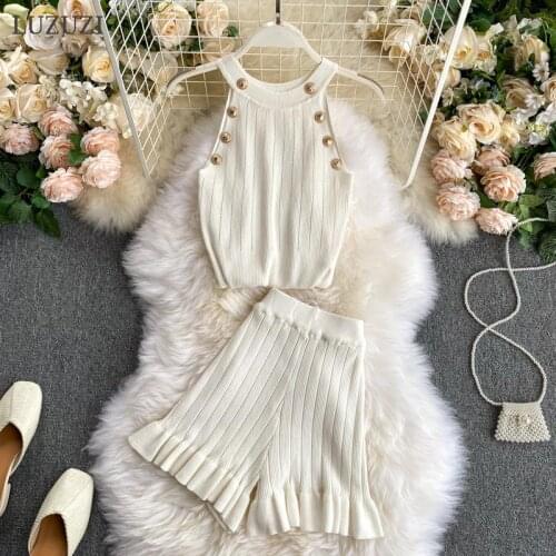 Fashion new 2020 summer knitted vest shorts womens suit sleeveless button top shorts clothing two-piece suit